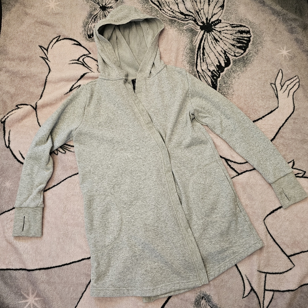 Active Life cardigan/jacket gray. Size Small